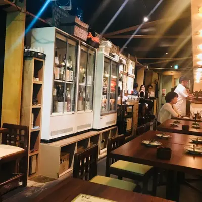 日本酒バル じゃのめん - 画像 3