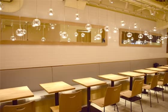 the 3rd Burger 新宿大ガード店 - 画像 3